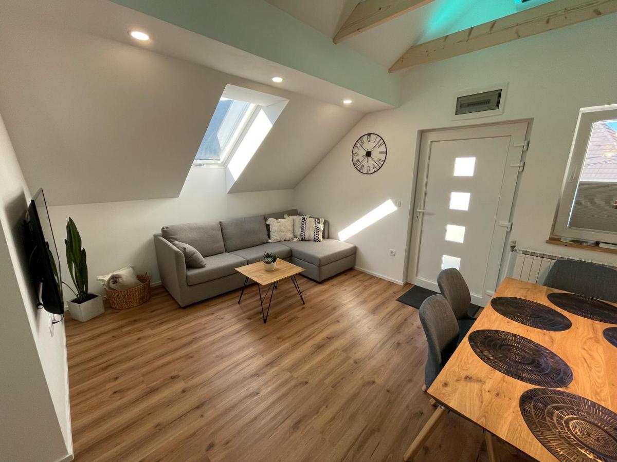 בובק Apartma Guide 360 מראה חיצוני תמונה